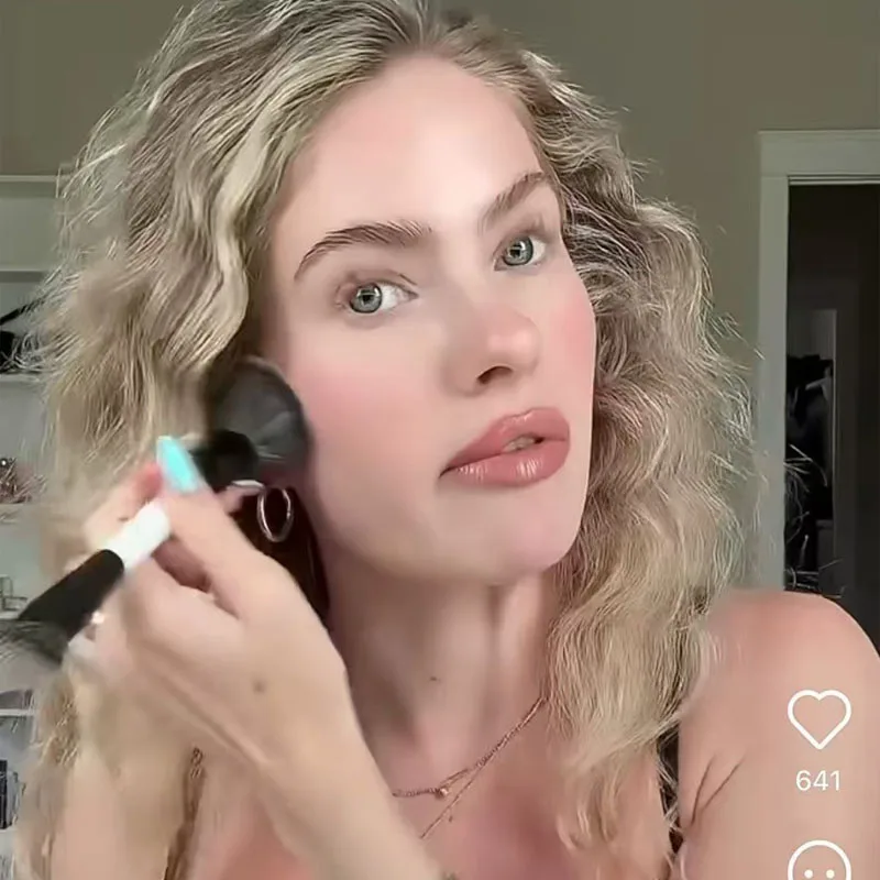 F1 F2 F3 F4 E6 EF1 Highlight B – Beauty Queen Makeup recenzja i cena