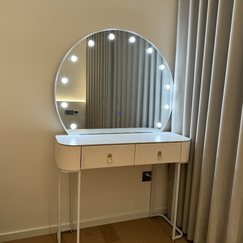 dressing table, special studio – Beauty Makeup Bridal recenzja i cena