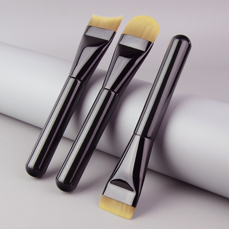 Foundation Makeup Brushes Ultr – Beauty Queen Makeup recenzja i cena
